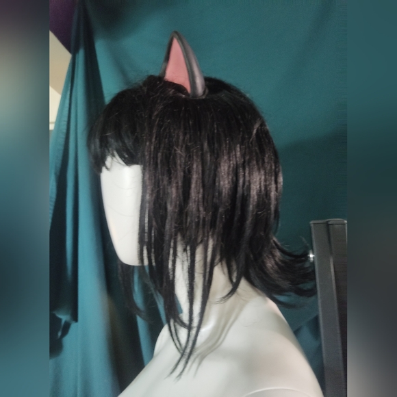 wig with cat ears but 2 wigs save $ - Picture 2 of 3